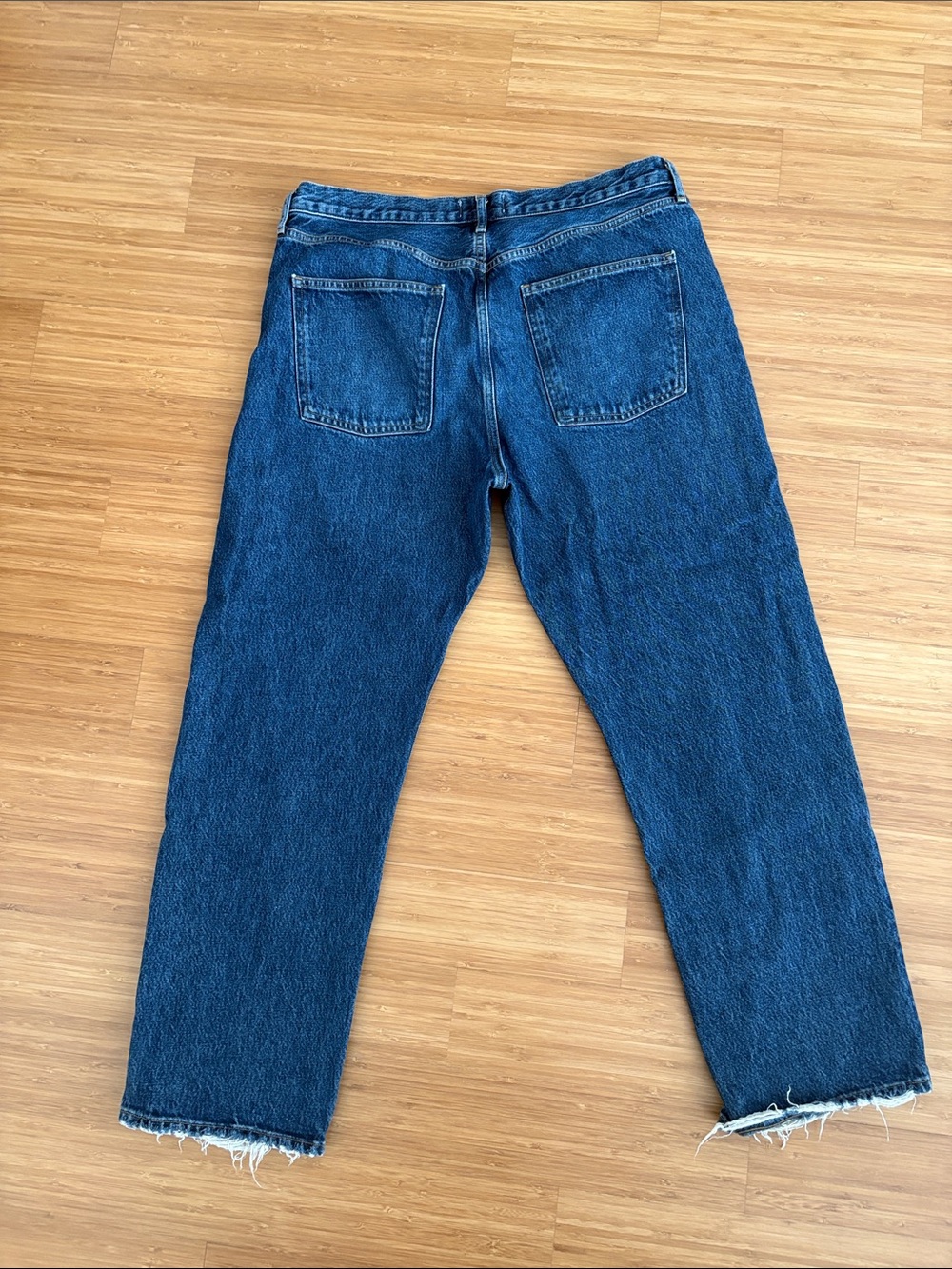 Agolde 90s Jeans in Deep Indigo - Picture 4 of 4